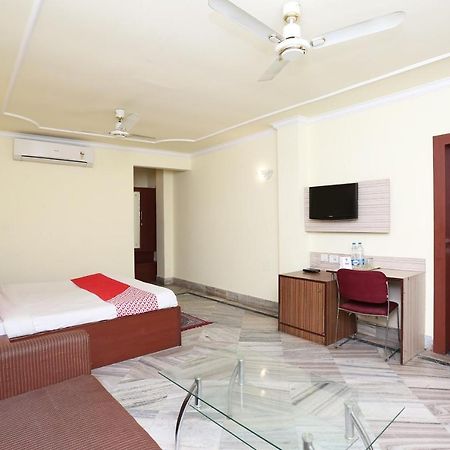 Oyo 4209 Maurya Inn Bhubaneswar Bagian luar foto