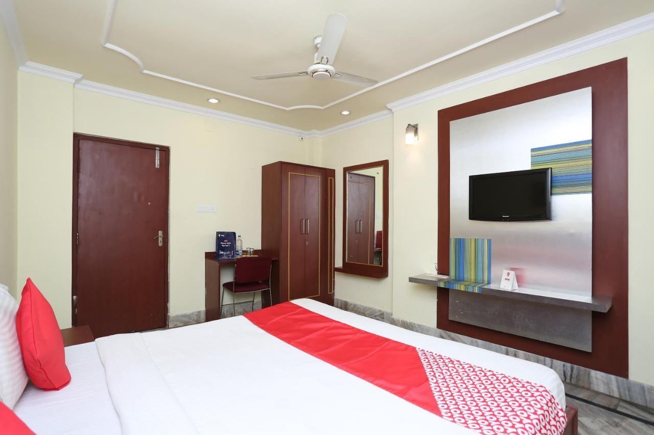 Oyo 4209 Maurya Inn Bhubaneswar Bagian luar foto
